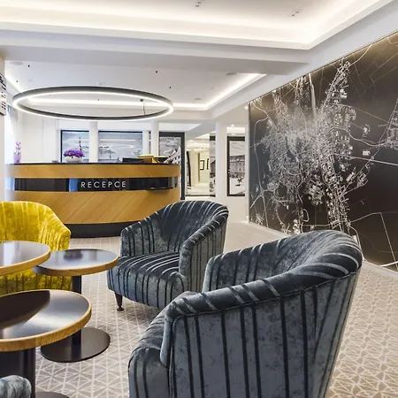 Hotel Alley 4*