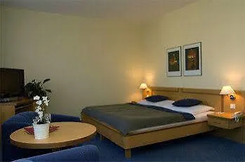 Hotel Alley 4*