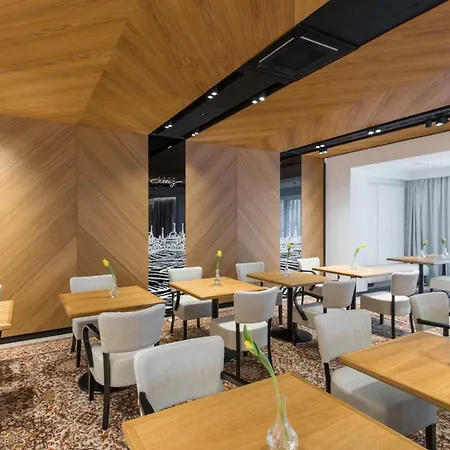 Alley Hotel 4*